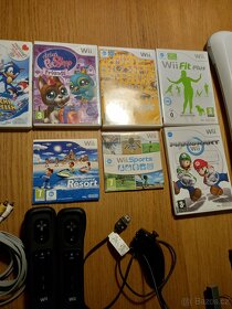 Nintendo Wii+příslušenství - 2