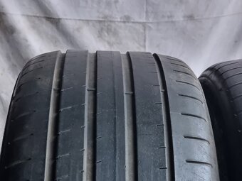 Letní pneu Goodyear F1 245 45 18 (č.P2) - 2