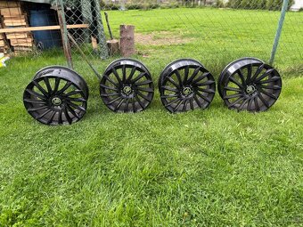 Tomason TN16 black 18 palců 5x112 ET35 - 2