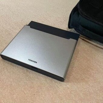 mobilní DVD přehrávač Toshiba Model NO-SD P610 - 2
