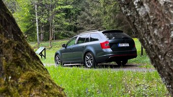 Škoda Octavia RS 3 2.0 TDI 135 kW 4x4 DSG - 2