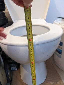 WC záchodová mísa - 2