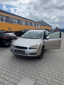 Ford Focus,náhradní díly - 2