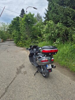 Suzuki burgman 650 executive - 2