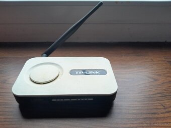 Wifi router TP-LINK TL-WR340GD - 2