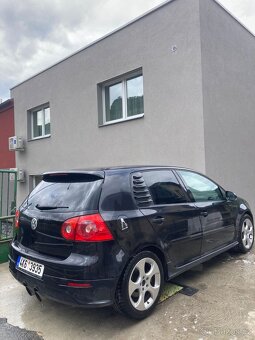 Volkswagen Golf GTI - 2