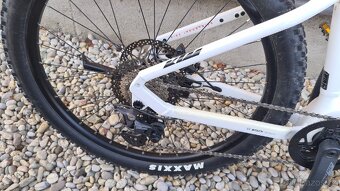 Elektrokolo KTM macina Race 175. - 2