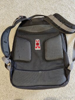 Wenger Carbon Batoh na notebook 17" - 2