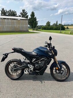 Honda CB125R - 2