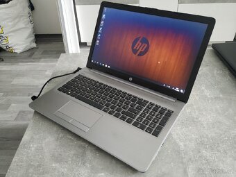 HP 255 G7 - 2