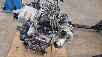 Motor Dfca komplet nastrojený -přidřený na spodku - 2