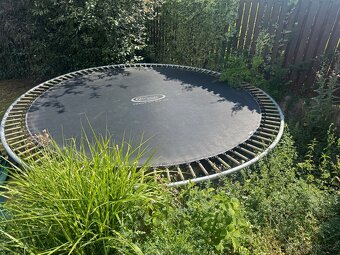 trampolína - 2
