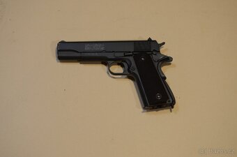 Colt 1911 co2 - 2