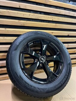Alu originální kola Audi Q3 černé 5x112, 215/65 R17❄️ - 2