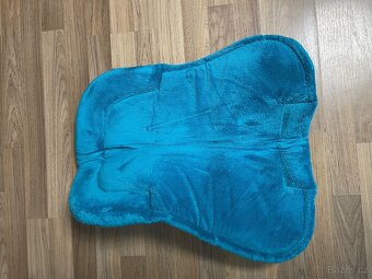 Tlumicí podložka se syntetickým beránkem FOUGANZA - 2