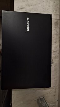 Herní notebook Gigabyte G5 KF – i5 / RTX 4060 / 16GB RAM / 5 - 2