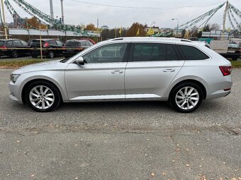 Škoda Superb 2.0tdi 140kw manuál po servisu nehavarované - 2