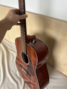 Akustická kytara - 2