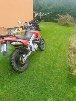 Yamaha TDR 125 - 2