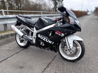 Suzuki gsxr 600 k1 - 2