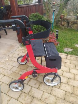 Chodítko pro seniory - 2