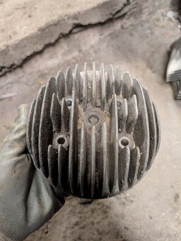 Hlava válce Jawa - 2