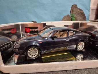 Prodam model 1:18 maserati 3200 GT - 2