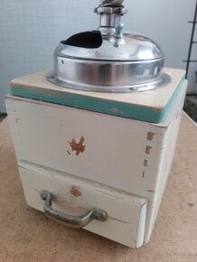 Starožitný mlýnek stav velmi dobrý - 2