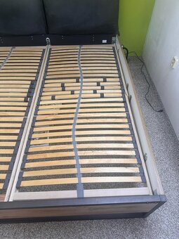 Postel 180 x 200 cm - 2