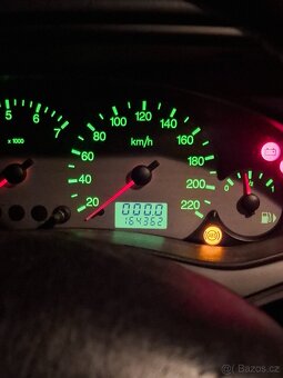 Ford focus 1,4 benzín - 2