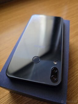 ASUS ZE620KL ZenFone 5 4GB/64GB Dual-SIM Midnight Blue - 2