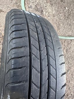 185/65/R15 Goodyear duragrip - 2