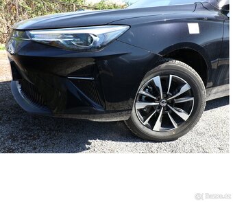 MG5 Bat61kWh Comfort ACC Keyl Kam PDC Výhř LED AL Nav 6/24 - 2