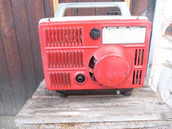 Elektrocentrala Honda E300E - 2