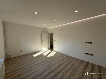 Prodej bytu 3+1 67 m² Hlavní, Otrokovice - 2