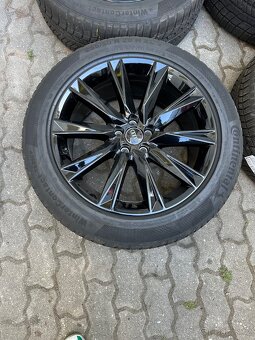 5x112 r20 Audi q7-q8 top stav - 2