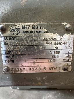 Motor 7,5 kW, 2910 otáček - 2