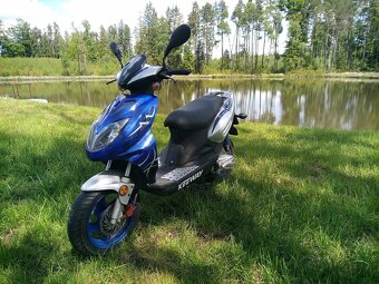 Skútr 2T Keeway F-act 50ccm 2T - 2