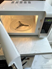 Mikrovlnná trouba Whirlpool MWD 122 WH - 2