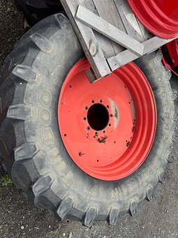 Kola na traktor 650/65 R42  TM800 - 2