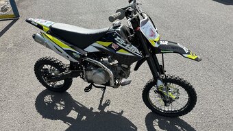 Pitbike Stomp Z3-140 - 2