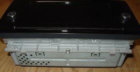 autoradio seat - 2