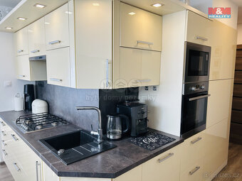 Prodej bytu 3+1, 71 m², Zlaté Hory, ul. Wolkerova - 2