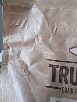 Prodám granule Carnilove True Fresh – krůta 4 kg - 2