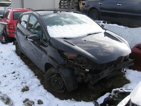 Prodám díly na Ford Fiesta 1.25 benzín R.V.2010 - 2