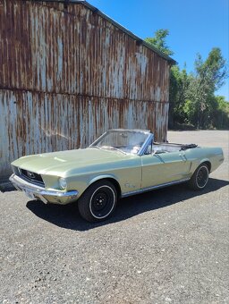 Ford Mustang v8 kabriolet - 2