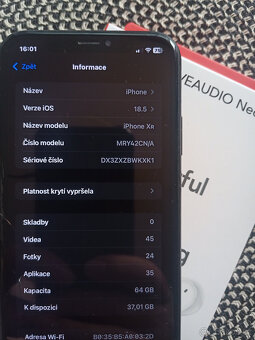 Apple iPhone XR 64GB + sluchátka - 2