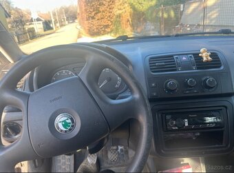 Prodám / Vyměním Škoda Fabia II 1.4 2009 63Kw NOVÁ STK 1/27 - 2