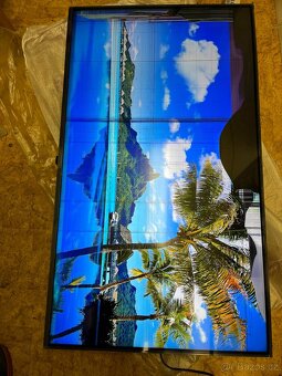 TV LG 43UP78003LB + dálkový ovladač - rozbitá LCD obrazovka - 2