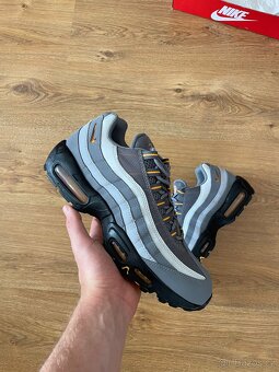 Nike Air Max 95 velikost 43 - 2